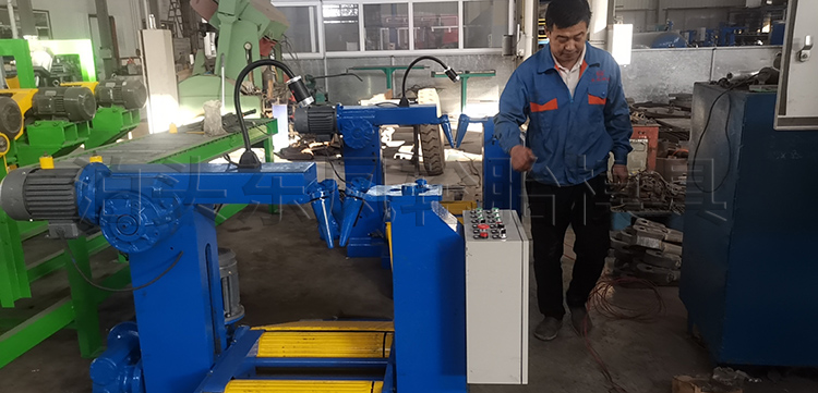 輪胎檢查機,自轉輪胎檢查機