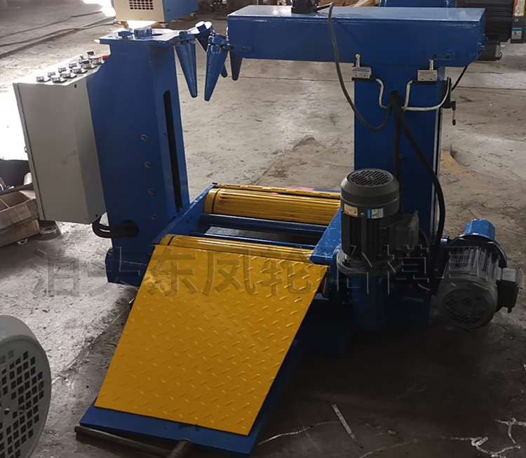 輪胎檢查機,自轉輪胎檢查機